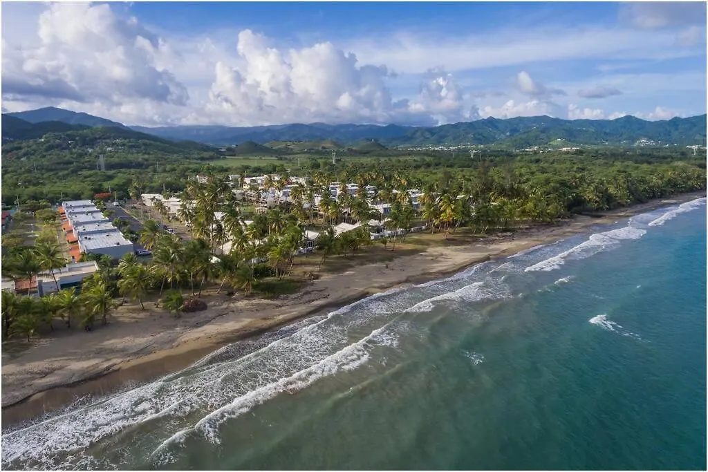 Caribbean Ocean Front Villa. Arroyo Apartment